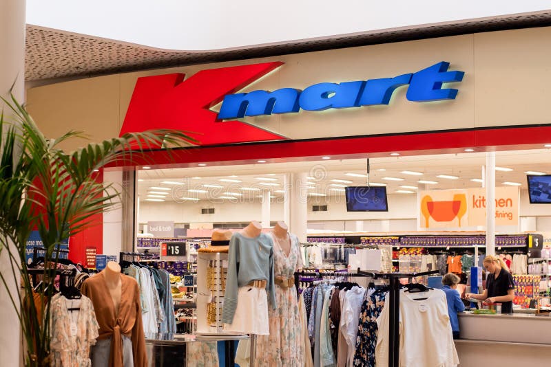 вход в магазин kmart. kmart australia limited - австралийская сеть магазино...