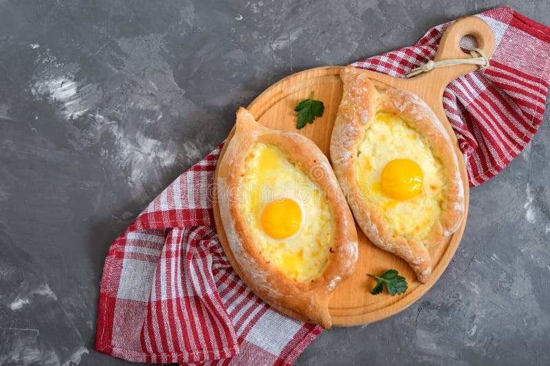 Adjarian Khachapuri