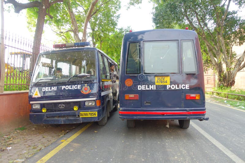Автобус дос. Авто полиция Дели Индия.