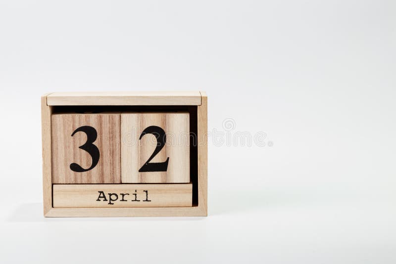 Календарь апрель 23