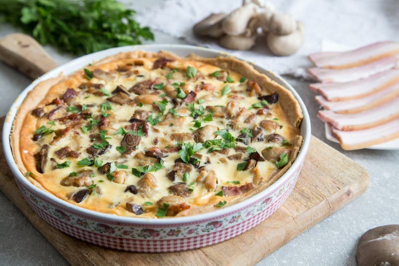 Тарт со шпинатом и курицей