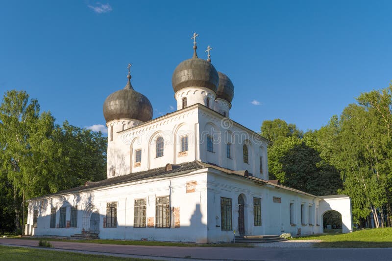 Самый древний собор в городе Рыбинске