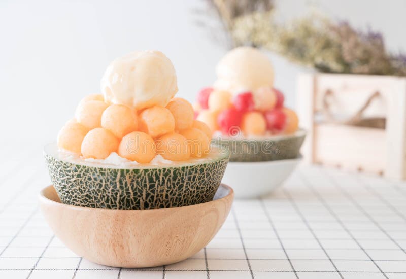 Мороженое Melon дыня