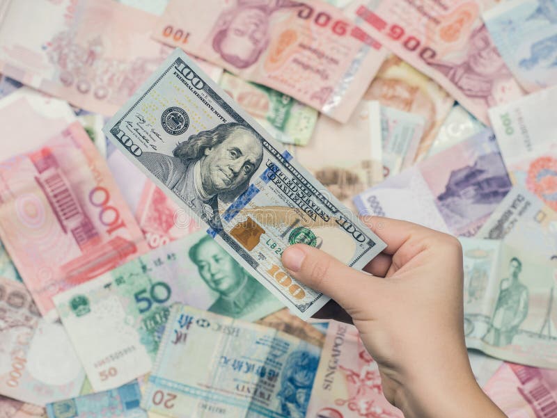 Какая валюта в Гонконге. Сингапурские деньги фото и сколько это. Money pet
