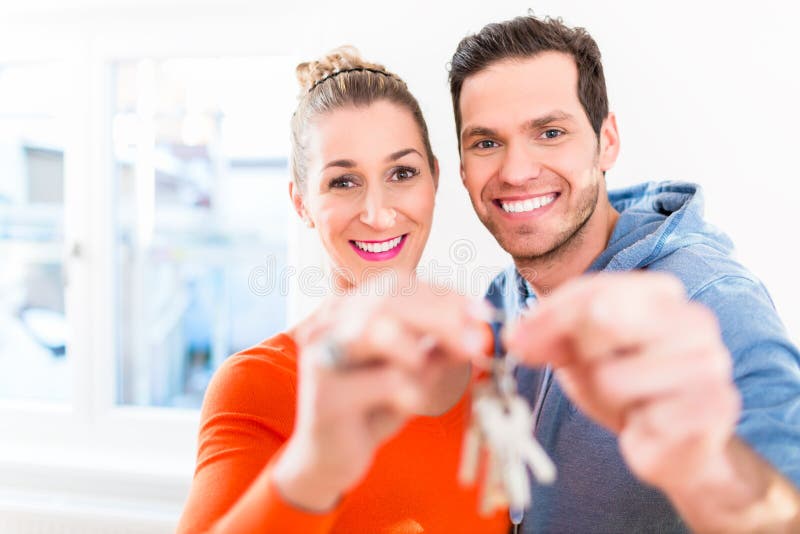 Слайм ранчер квантовый гордо. Слайм ранчер золотое украшение. Слайм ранчер гордо. Ключи от квартиры в руке. Веревка для ключей.