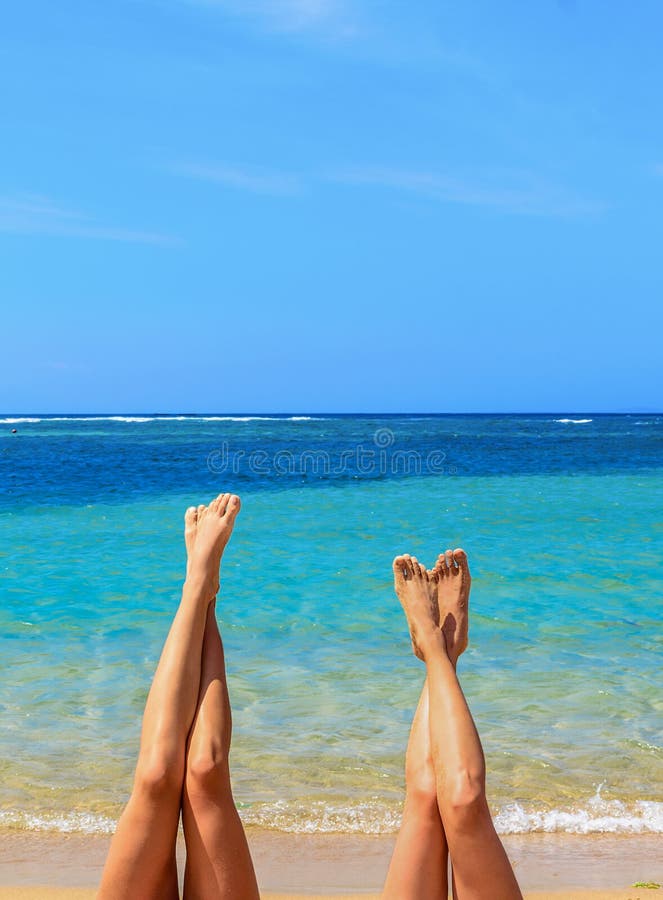 Feet on a beach stock photo. Image of toes, ocean, sand - 5393606