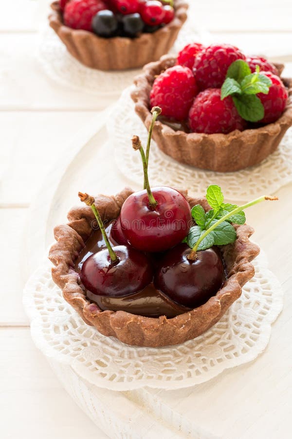 Корзиночки с шоколадным кремом