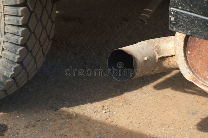 Leaky exhaust system. Закрыта выхлопная труба. Закрыта выхлопная труба. Труба тяжелая. Закрыта выхлопная труба.
