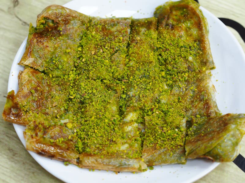 Катмер с фисташками турецкий