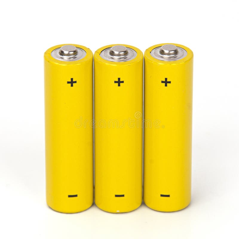 Изолировать батарейки. Желтая батарейка one. Домашняя портативная батарея желтая. Батарейка желтым на панели. Yellow Battery.