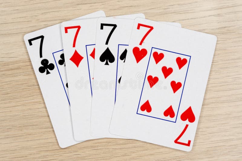 7 пик игра карточная. Казино 7 карт Покер. Приглашение поиграть в карты. Карты Винерс. Игра Севен карты.