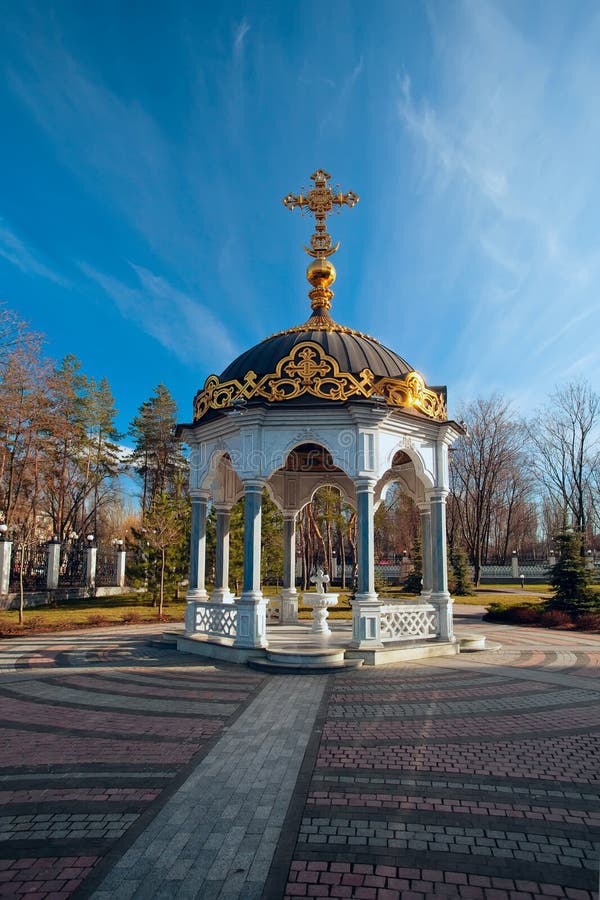 Горловка храм внутри