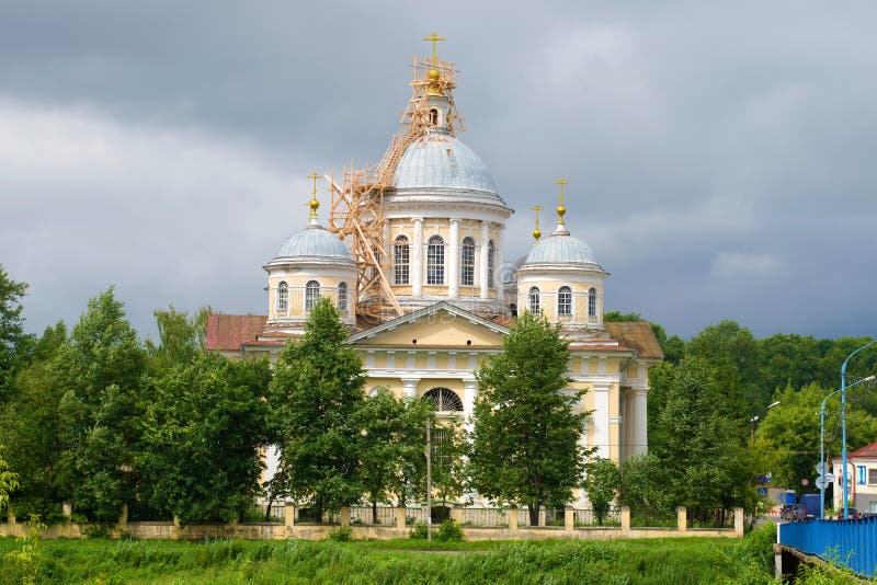 Храм крупным планом