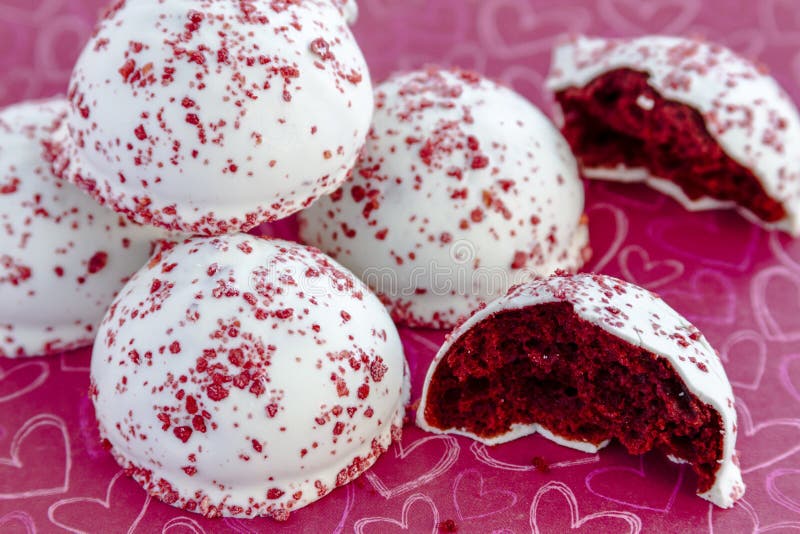 Пряники с малиновой начинкой