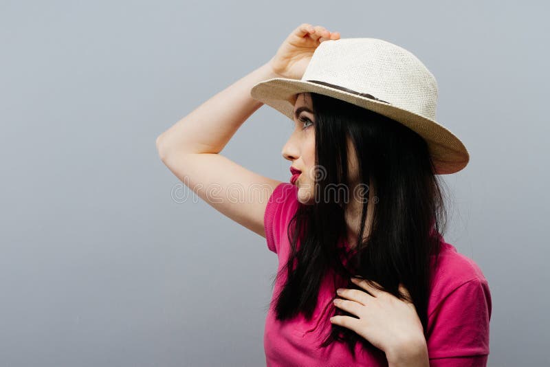 I m wearing my hat. Japanese girl wearing a hat. Jordan is wearing a hat and a Necklace.