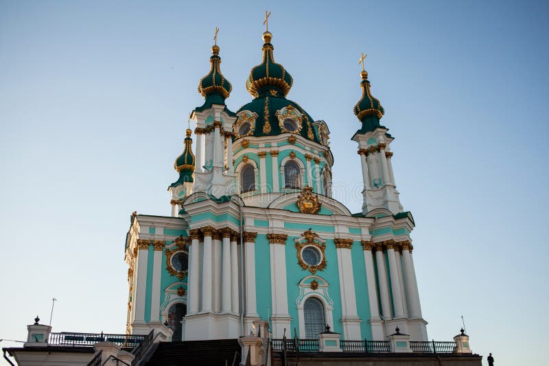 Андреевская Церковь в Киеве интерьер