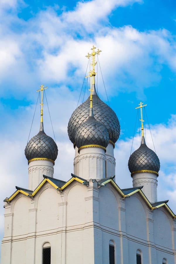 Купола соборов Московского Кремля