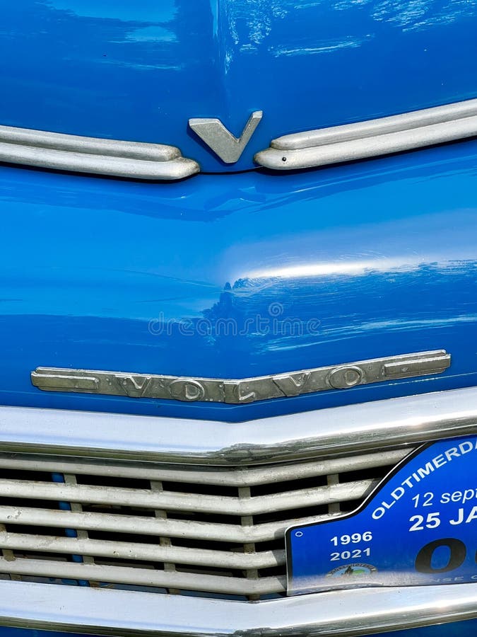  Volvo        -      249663848