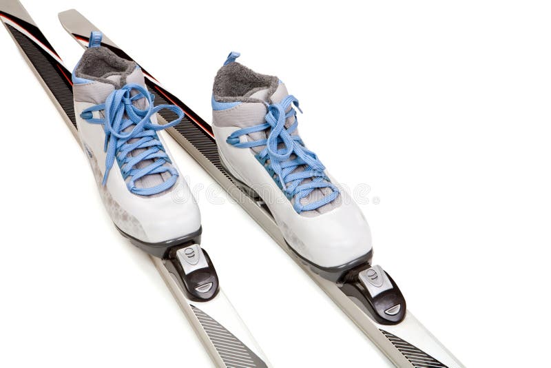 Cold лыжи. Ботинки для горных лыж. Беговые лыжи с ботинками вектор. Горные лыжи с ботинками на белом фоне. Горнолыжные ботинки и лыжи фон.