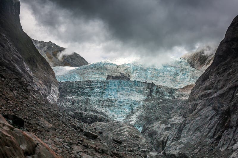 Южный заметить. Ледник Франца-Иосифа новая Зеландия. Тасманский ледник новая Зеландия.