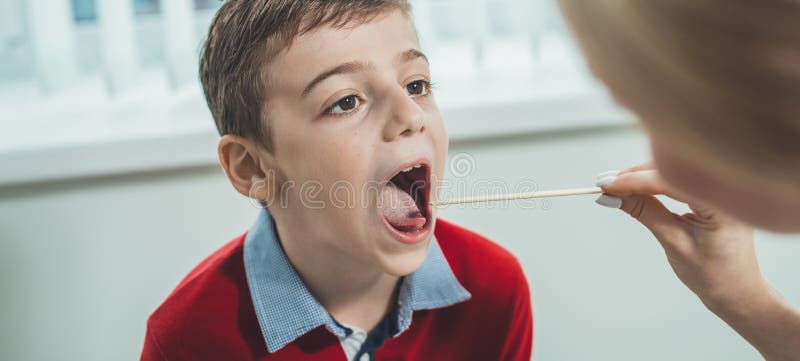 Мальчик с открытым ртом картинка