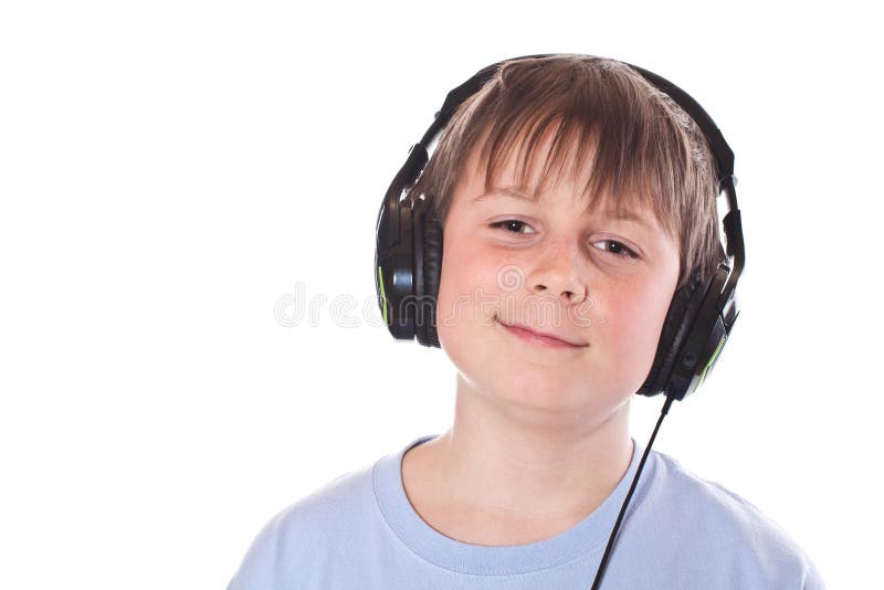 Слушать мальчики полностью. Boy Listening to Music. Мальчик слушает.