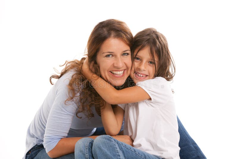 Мама друг час. Сердце из рук матери и дочери. Mother and daughter "Snuggle" time. Asian Middle-aged mother and daughter Group photo Hairdressing poster White background.