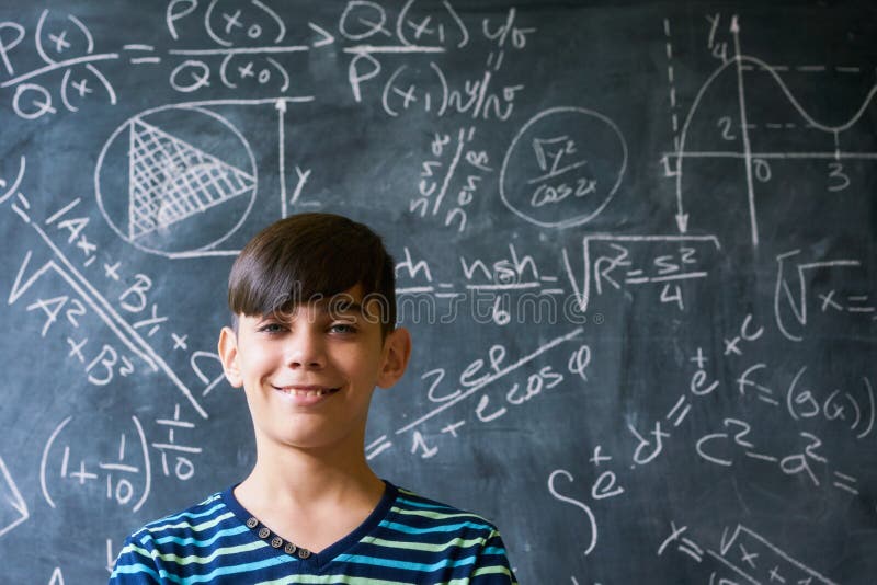 гениальный мальчик попал в обычную школу. эйса баттерфилд 2014. книга генри 2017. младший брат генри. гэтлин гриффит сверхъестественное.