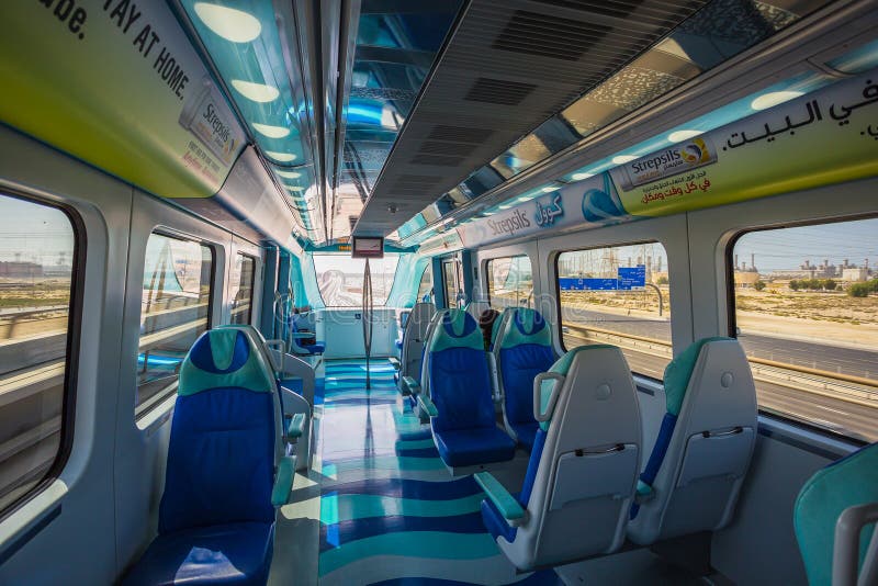 Золотой вагон в дубае