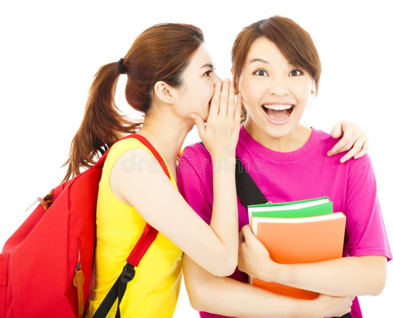 Real friends. Говорить с подругой часами. Друзья афроамериканцы в кафе. Эмпатия человек. Подруги болтают.