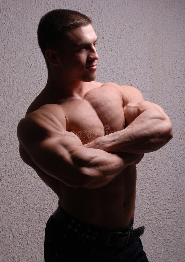 Александр Эскин голый muscle