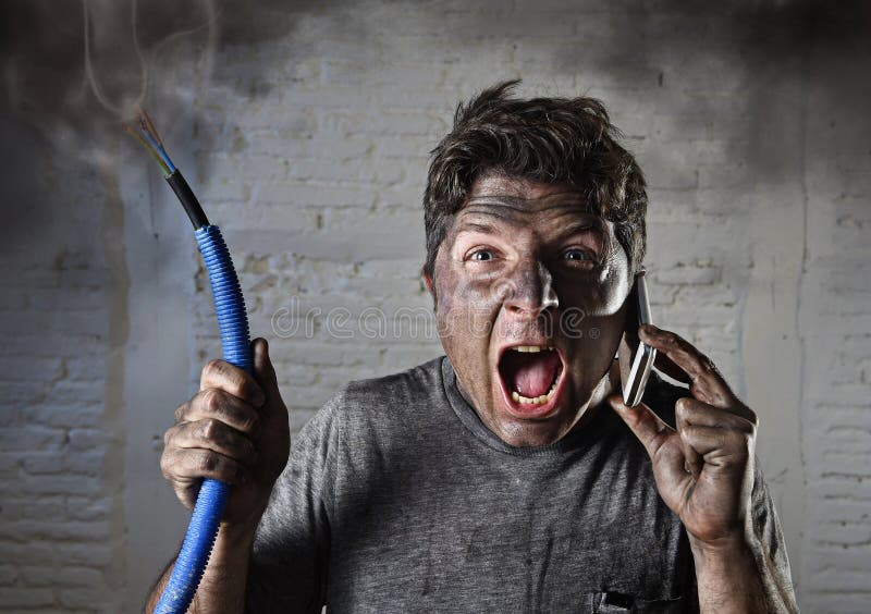 Ритуал вызов любимого. Крупный специалист рисунок. Рабочий вызов человека. Руны вызов человека. Деловой телефонный разговор.