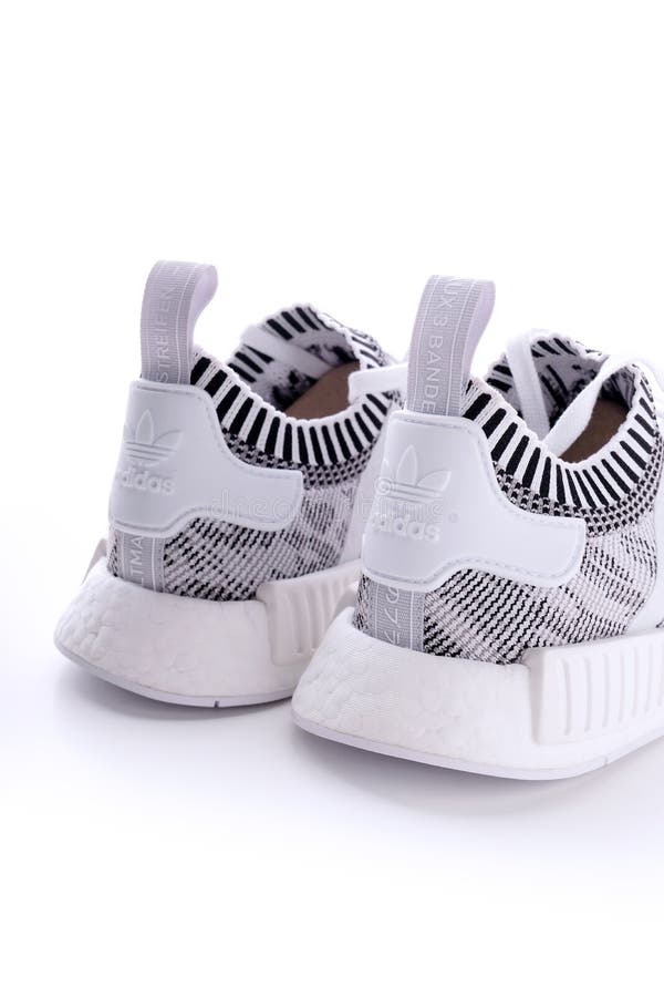 nmd xr1 primeknit oreo