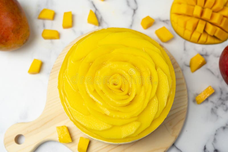 Торт манго Raw Cake
