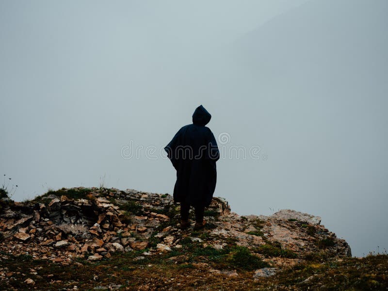 Одинокие Горы Фото