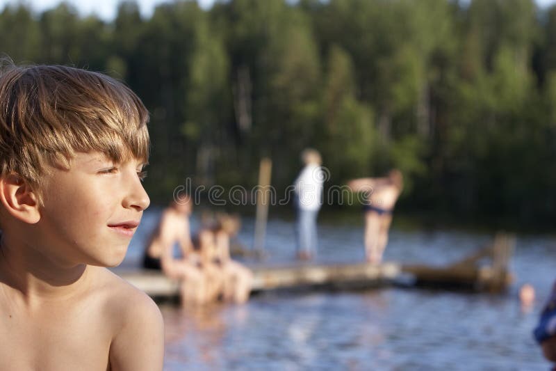 Lake boys. Мальчики на озере. Мальчишки на озере. Озерный мальчик. Мальчики на озере 14 лет.