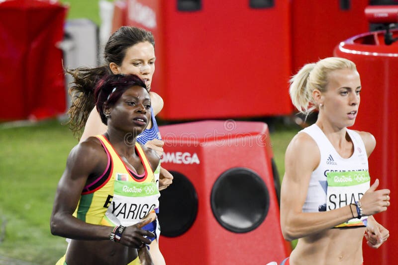 Run 800m