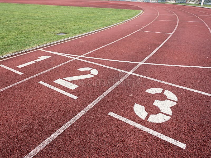 Старт с блоков лёгкая атлетика. Беговая дорожка текстура. Легкоатлетическая беговая дорожка. Легкоатлетическая дорожка. Дорожка номер 2.