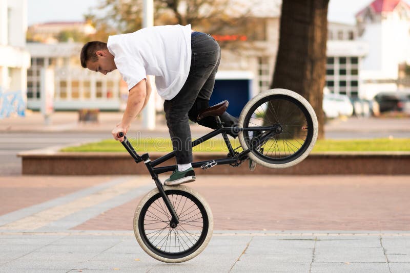 Quad трюки на BMX