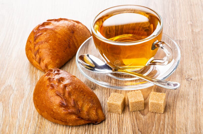 Пирожки с чаем