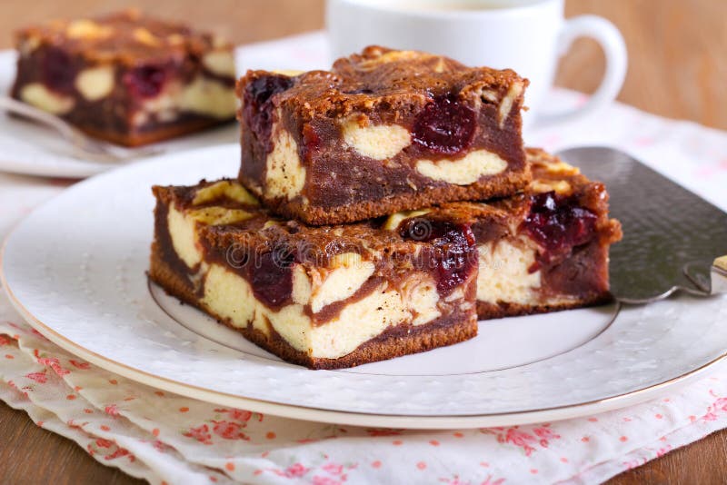 Выпечка с шоколадным сыром