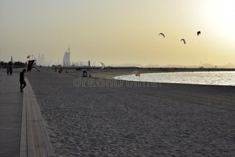 Kite Beach пляж в Дубае в феврале