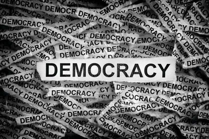 Свобода составить слова. Democracy Word. Демократия черно белая картинка. Бумажка с текстом. Свобода слова демократия картинки.
