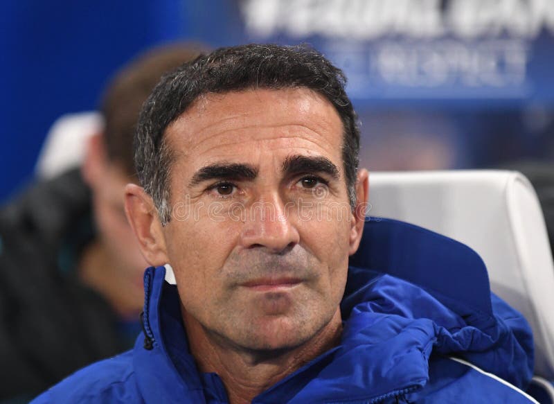 Требуется помощник тренера. Ассистент тренера. Гришкина светлана николаевна финансовый университет. Тренер ассистент. Сумец дмитрий тольятти.