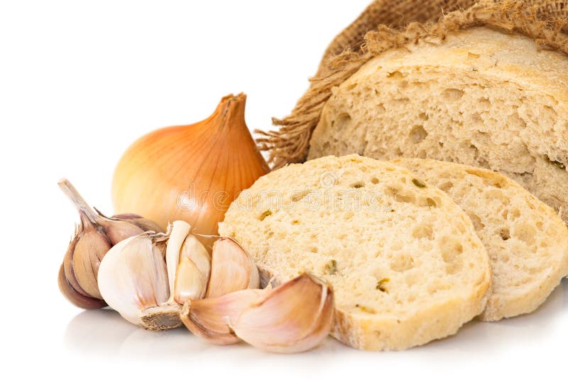 Чеснок лук хлеб. Пшеничный/хлеб с чесноком. Хлеб с луком и чесноком. Круглый хлеб с луком. Краюха хлеба и лук.