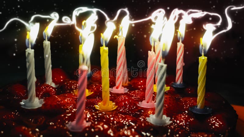 Задуешь свечи ты в свой день рождения песня. Задую свечи. Задуем свечи в твой день рождения слушать. Мальчик задувает свечи на торте. Женщина задувает свечи на торте.