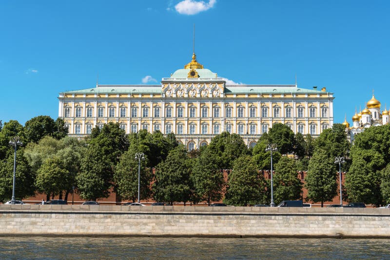 Приватизируют историческую память - КПРФ Москва