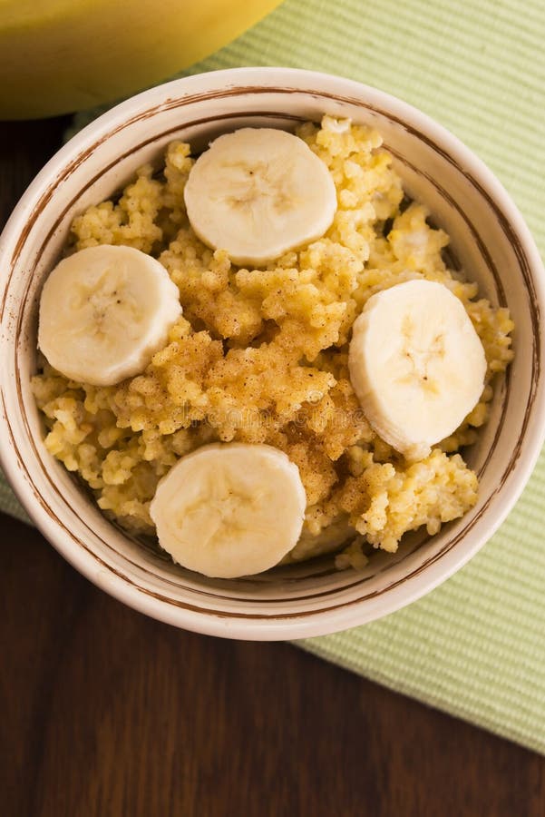 Пшенная каша с бананом