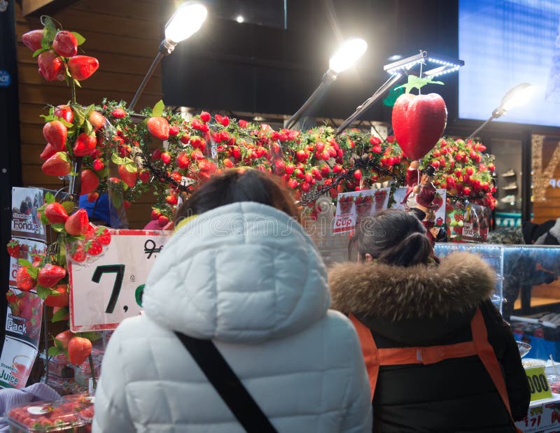 Клубника в корее