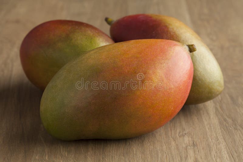 Как должен выглядеть спелый манго 8,630 Mangos стоковые фото - бесплатные и стоковые фото RF от Dreamstime